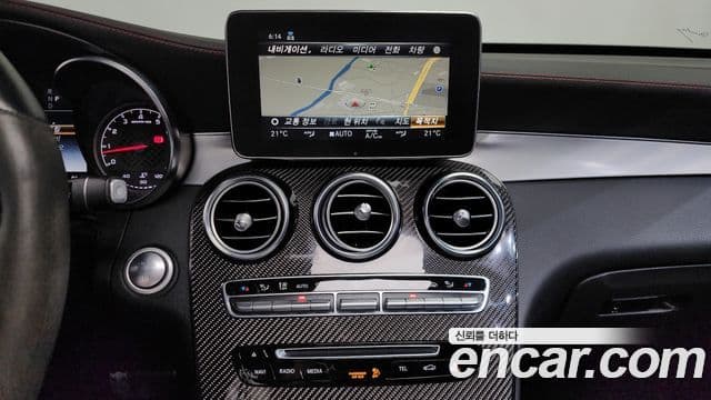 Mercedes-Benz GLC-Class 2018 — Şəkil 13/20