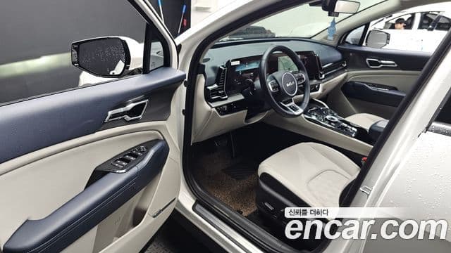 Kia Sportage 2021 — фото 10 из 20