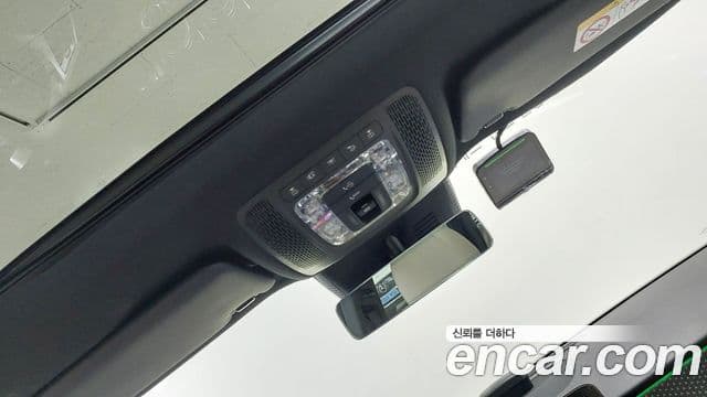 Mercedes-Benz EQB 2025 — ფოტო 10/18