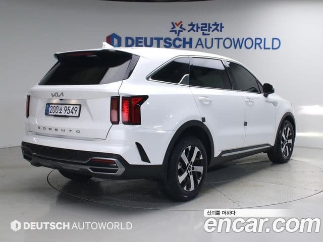Kia Sorento 2022 — фото 2 из 20