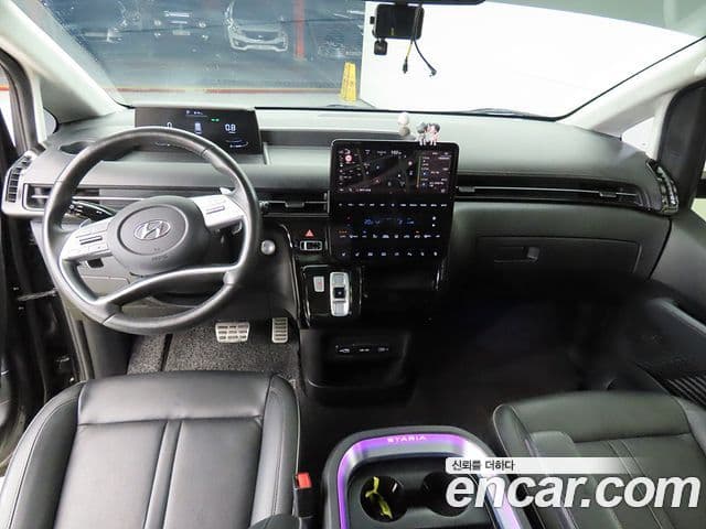 Hyundai Staria 2022 — фото 7 из 20