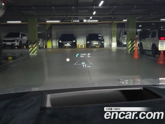 Kia Carnival 2025 — ფოტო 15/16