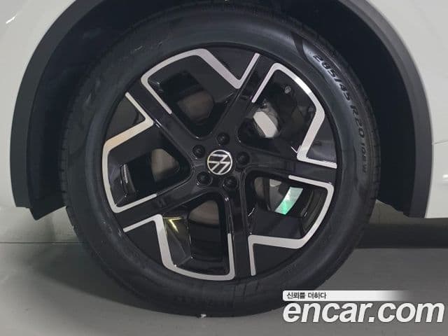 Volkswagen Touareg 2026 — фото 4 из 15