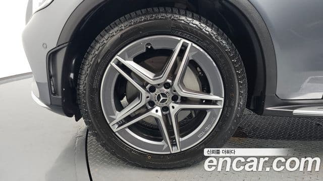Mercedes-Benz GLC-Class 2022 — фото 5 из 20