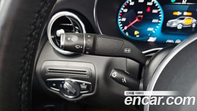 Mercedes-Benz GLC-Class 2022 — фото 15 из 20