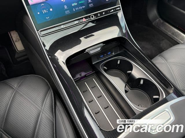 Mercedes-Benz S-Class 2023 — Photo 14/19