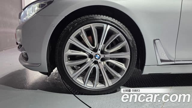 BMW 7 Series 2018 — Şəkil 4/20