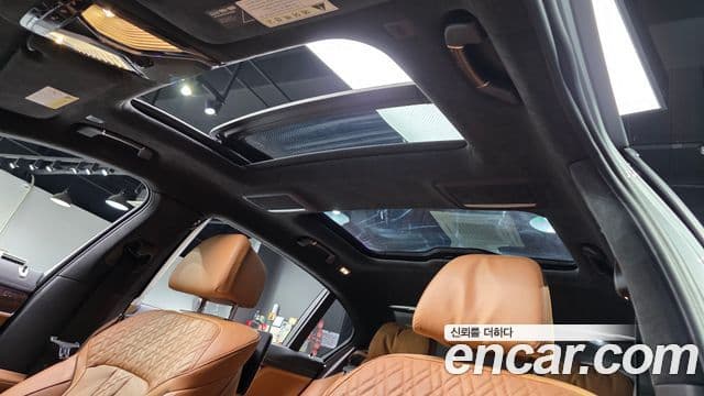 BMW 7 Series 2018 — Şəkil 19/20