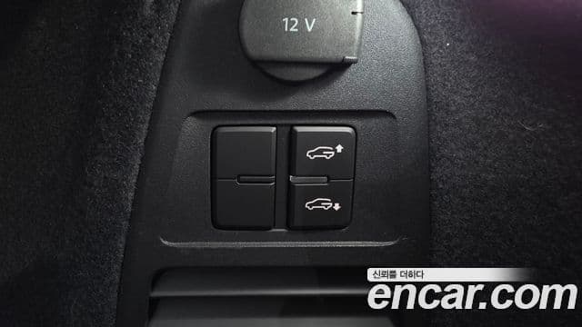 Volkswagen Touareg 2023 — Photo 29/40
