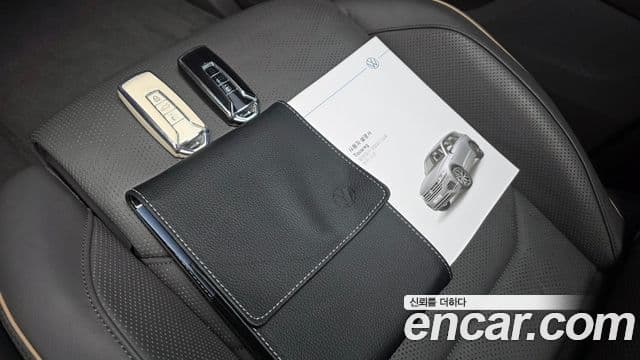 Volkswagen Touareg 2023 — Photo 20/40