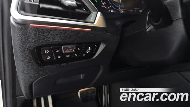 BMW 3 Series 2020 — ფოტო 14/20