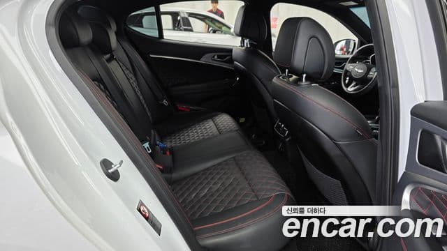 Genesis G70 2019 — фото 11 из 20