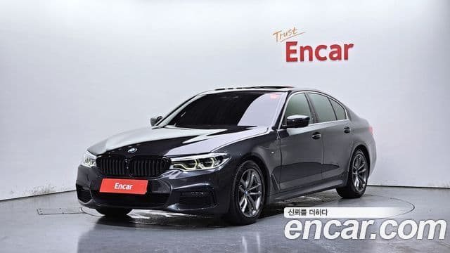 BMW 5 Series 2020 — ფოტო 9/20