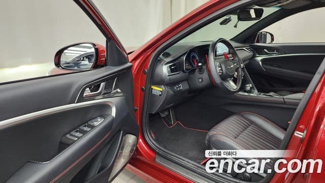 Genesis G70 2019 — ფოტო 10/20
