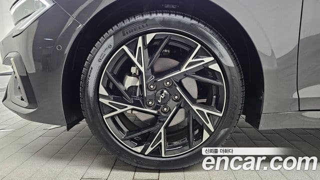 Kia K5 2025 — фото 5 из 20