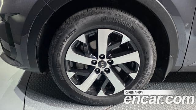 Kia Sorento 2021 — ფოტო 4/20