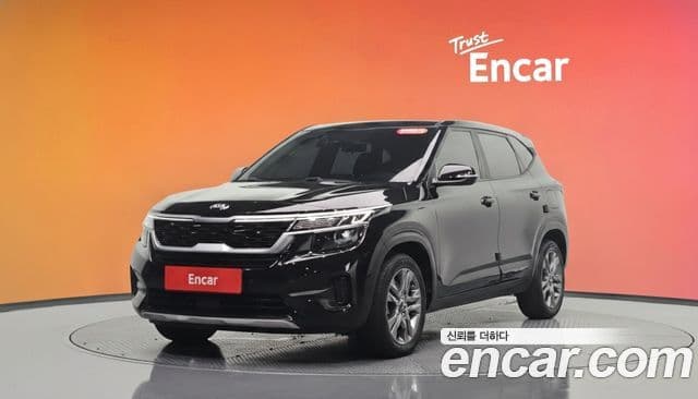Kia Seltos 2021 — фото 1 из 20