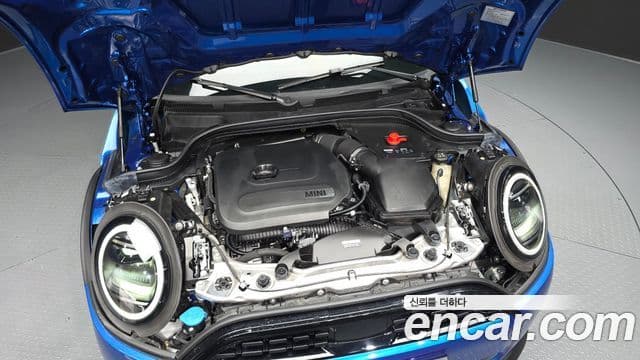Mini Cooper C 2025 — фото 6 из 20