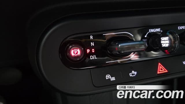 Mini Cooper C 2025 — фото 9 из 20