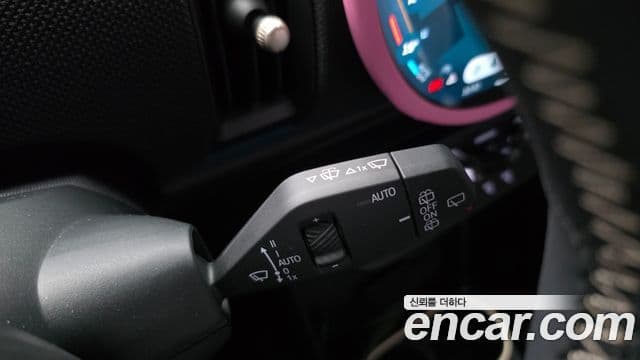 Mini Cooper C 2025 — фото 20 из 20