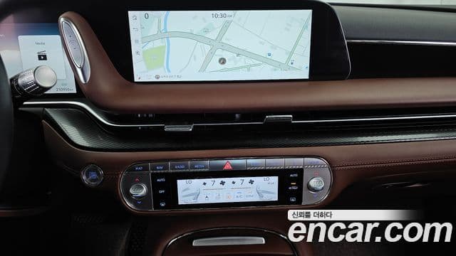 Genesis G90 2022 — фото 14 из 20