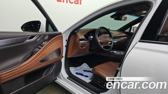 Genesis Electrified G80 2021 — фото 10 из 20