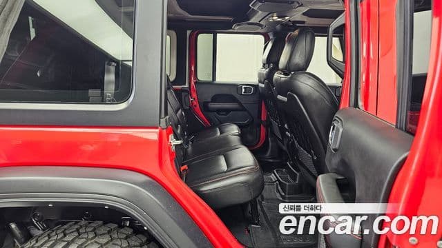 Jeep Wrangler 2022 — ფოტო 12/20