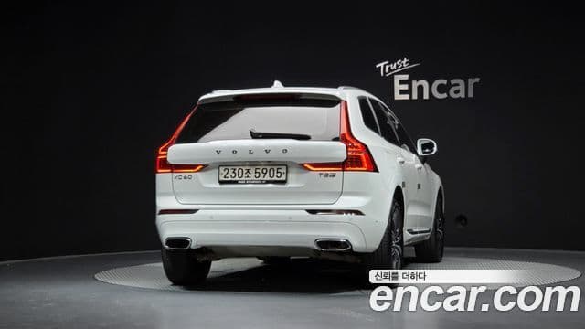 Volvo XC60 2020 — фото 4 из 20