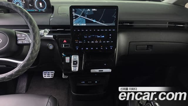 Hyundai Staria 2025 — фото 14 из 20