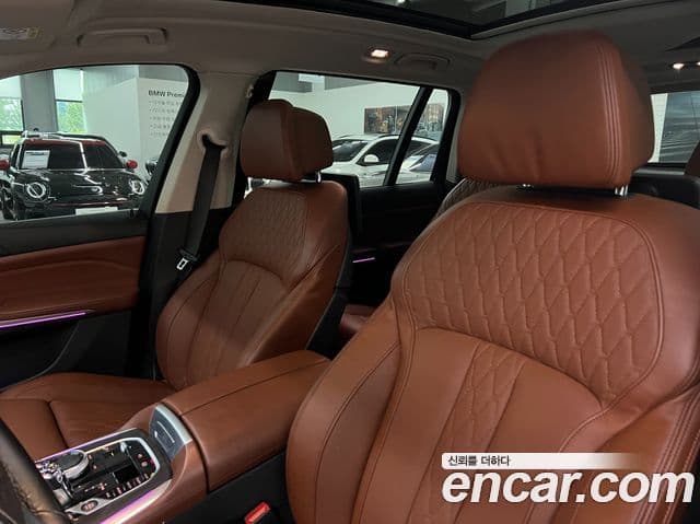 BMW X7 2022 — Şəkil 11/20