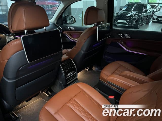 BMW X7 2022 — фото 13 из 20