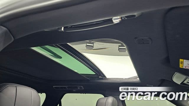 Land Rover Range Rover Sport 2025 — фото 17 из 20
