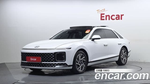 Hyundai Grandeur 2023 — ფოტო 1/20