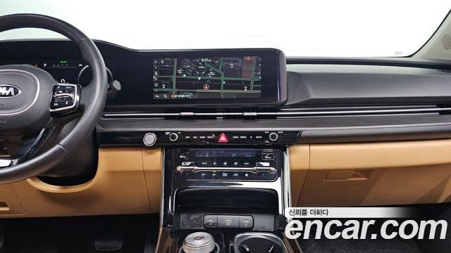 Kia Carnival 2021 — Фото 14/20