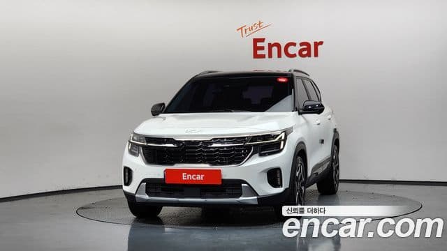 Kia Seltos 2022 — ფოტო 3/20