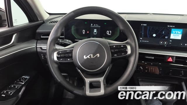 Kia K5 2024 — фото 12 из 20