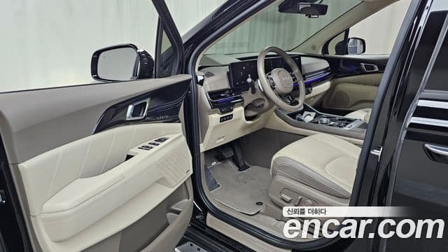 Kia Carnival 2024 — Şəkil 10/20