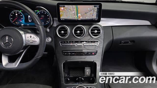 Mercedes-Benz C-Class 2021 — ფოტო 16/20