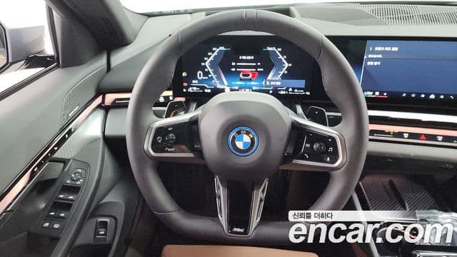 BMW 5 Series 2025 — Şəkil 18/20