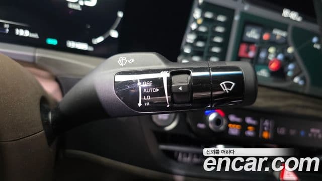 Kia K8 2022 — фото 16 из 20