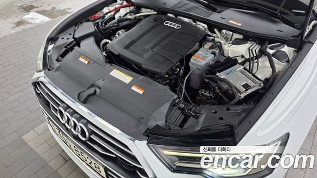 Audi A6 2021 — ფოტო 5/20