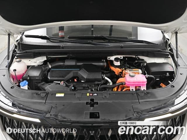 Kia Carnival 2024 — ფოტო 5/20