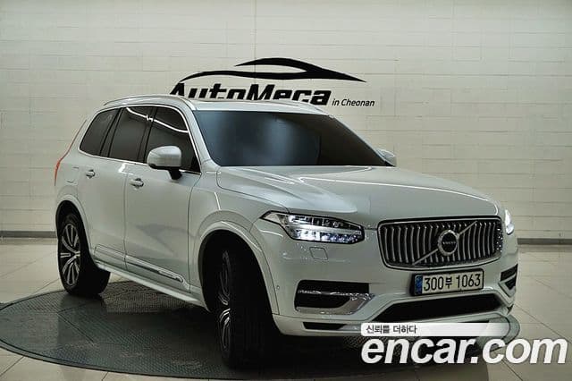 Volvo XC90 2021 — ფოტო 3/20