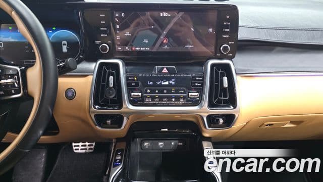 Kia Sorento 2020 — Şəkil 14/20