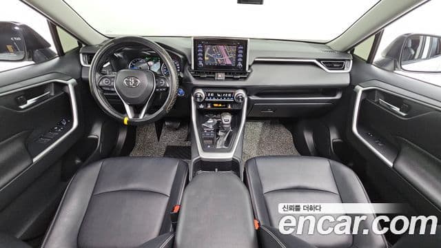 Toyota RAV4 2022 — Şəkil 6/20