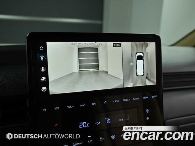 Hyundai Staria 2023 — ფოტო 15/20