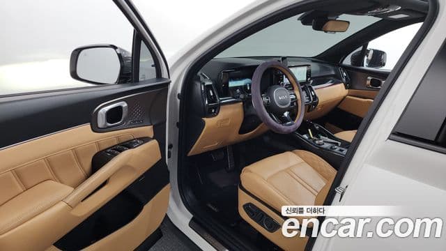 Kia Sorento 2022 — Фото 10/20