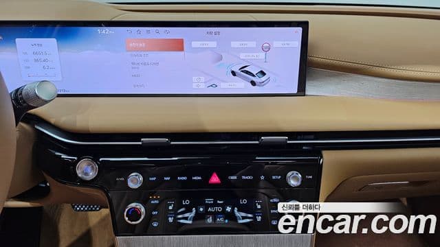 Genesis Electrified G80 2024 — фото 12 из 20