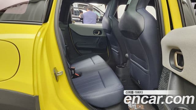 Mini Cooper S 2025 — фото 12 из 20