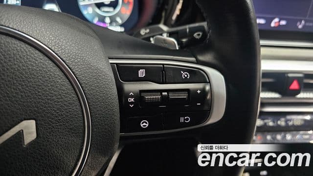 Kia K5 2022 — фото 17 из 20